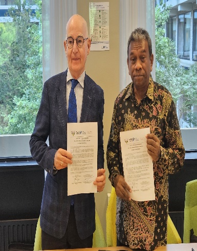 IAKN Ambon dan HDC VU Amsterdam-Belanda Teken MoU