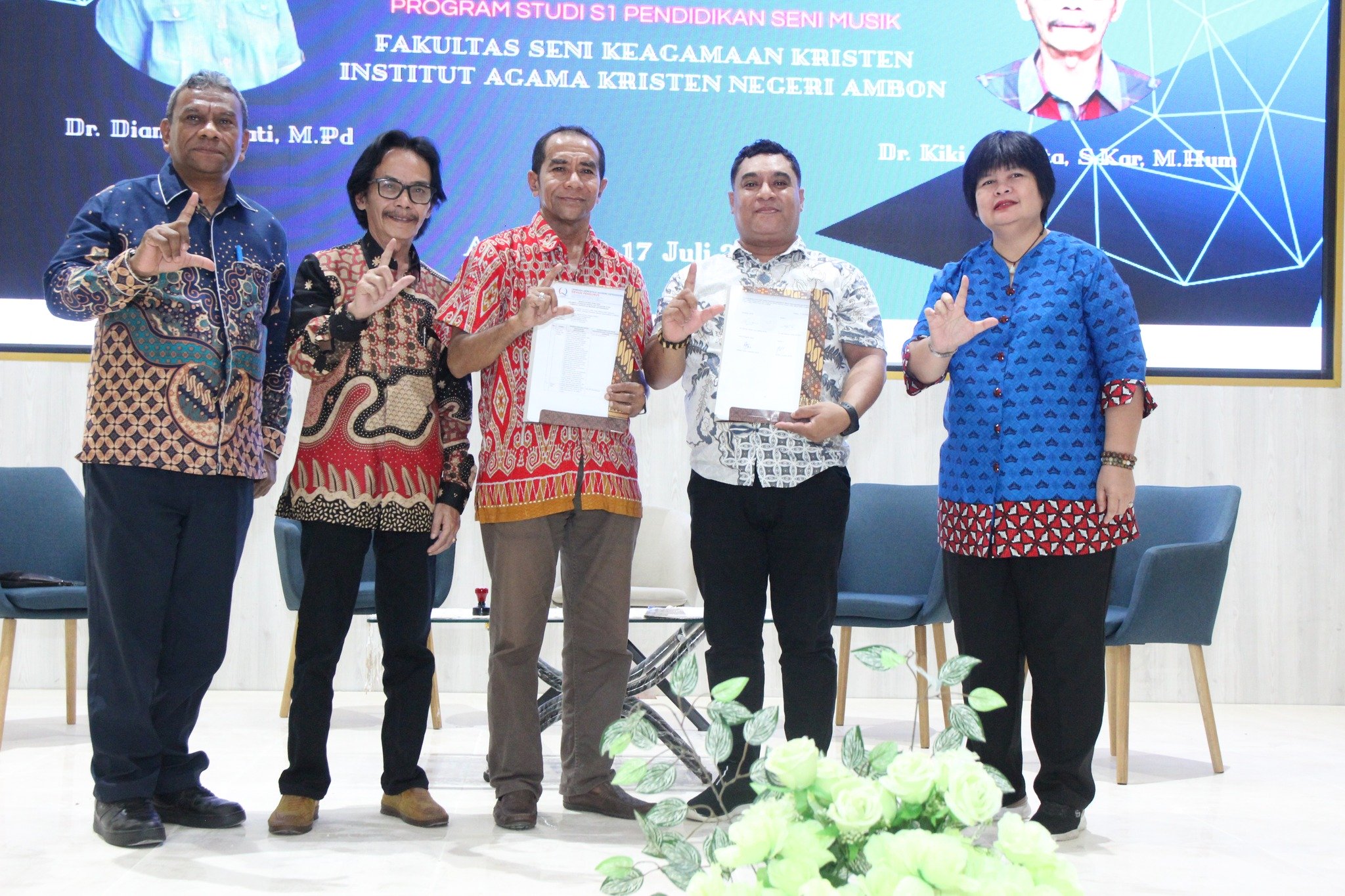 Asesmen lapangan Program Studi Pendidikan Seni Musik IAKN Ambon berjalan secara objektif dan dapat respon positif dari asesor