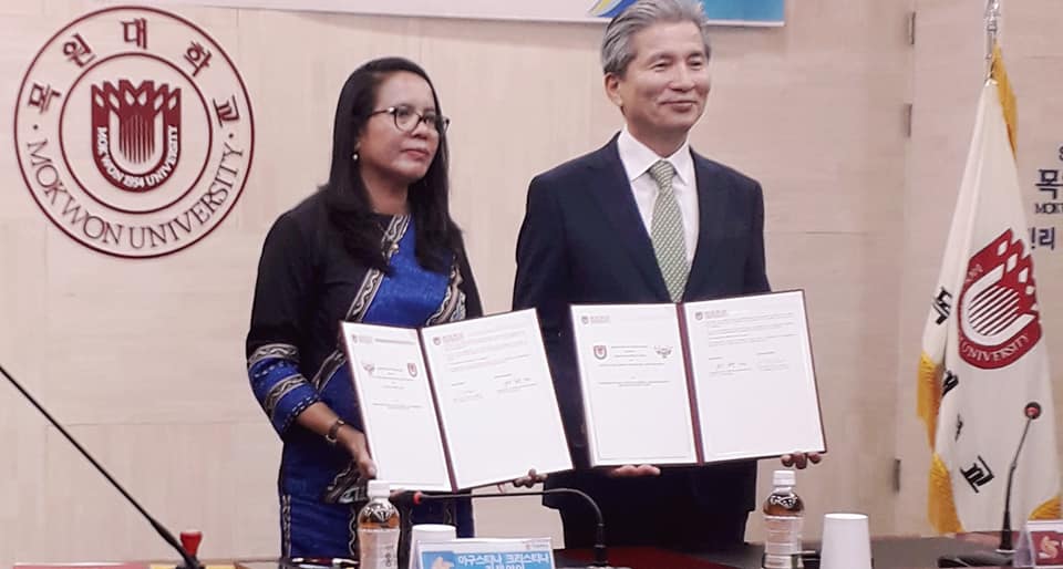 Mou antara Universitas Mokwon Korea dan IAKN Ambon ditandatangani