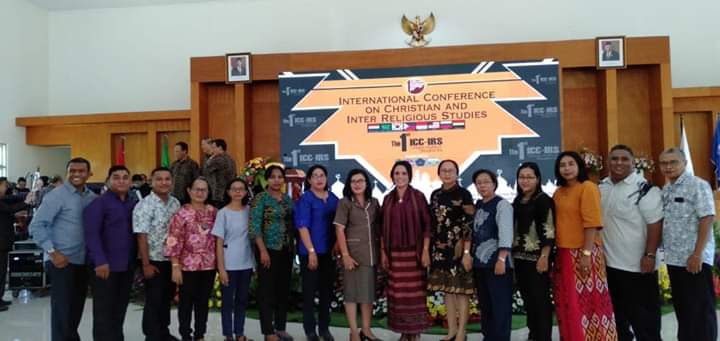 20 dosen IAKN Ambon mempresentasikan paper hasil penelitian pada The 1st International Conference on Christian and Inter Religious Studies 2019