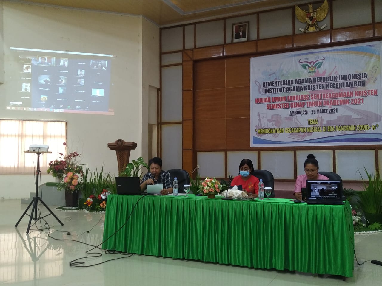 Meningkatkan Kecakapan Musikal di Era Pandemi Covid-19 Tema yang diusung pada Kuliah Umum FSKK