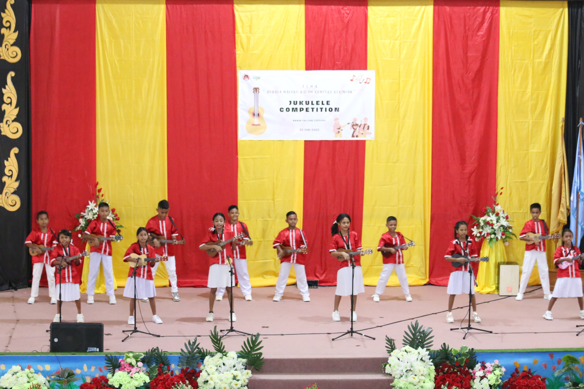 Rektor IAKN Ambon Membuka Jukulele Competition: Budaya Maluku Dalam Konteks Kekinian