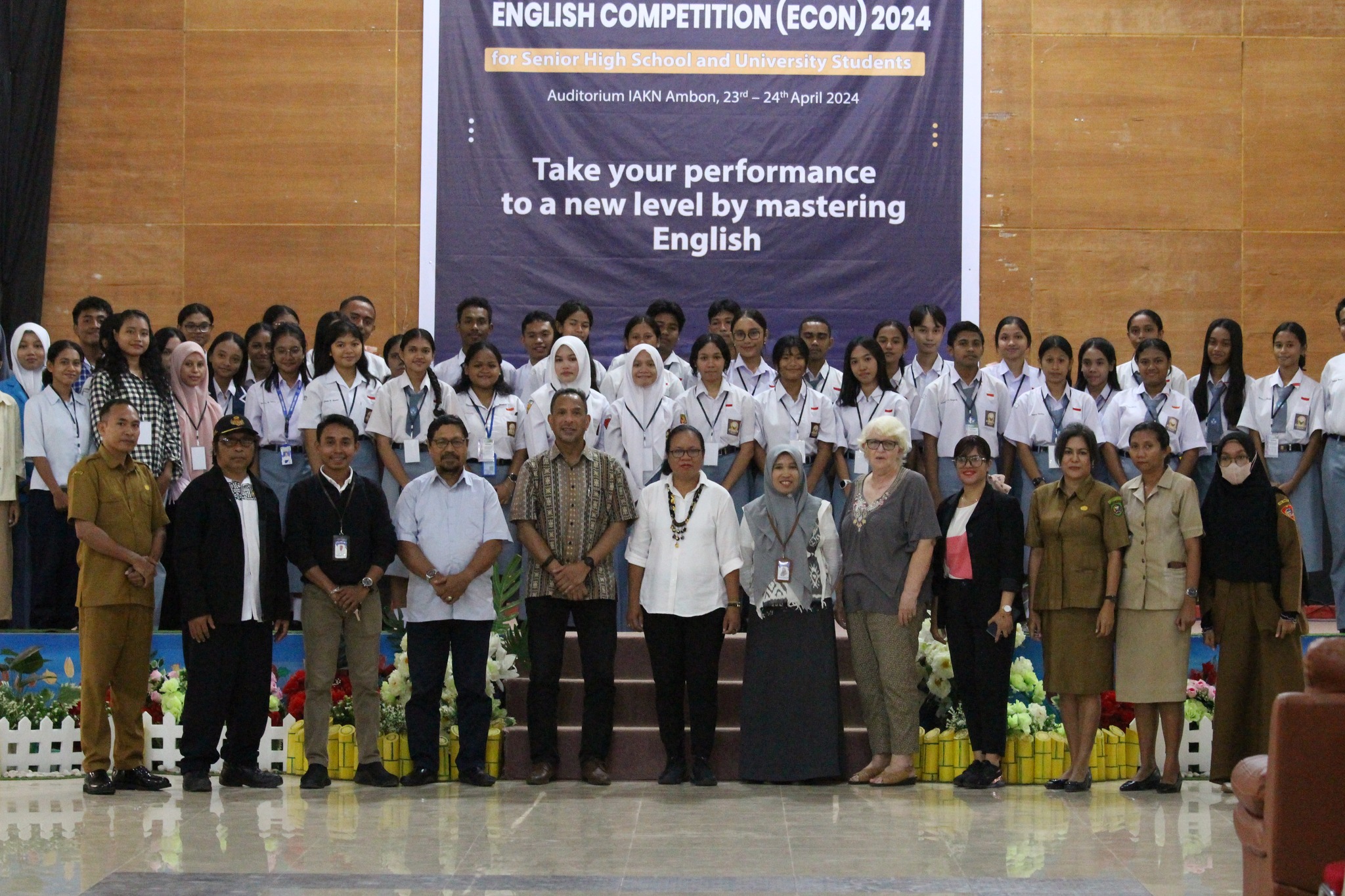 UPT Bahasa IAKN Ambon Gelar English Competition 2024 untuk tingkatkan Kemampuan Bahasa Inggris Generasi Muda
