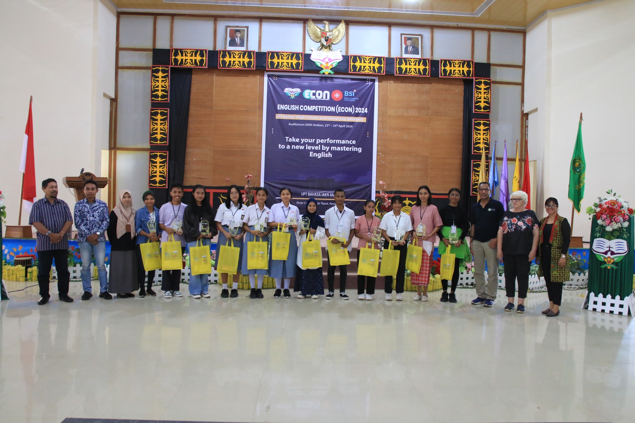 English Competition 2024: Memperluas Cakupan dan Menyemai Harapan Baru bagi Masyarakat Maluku