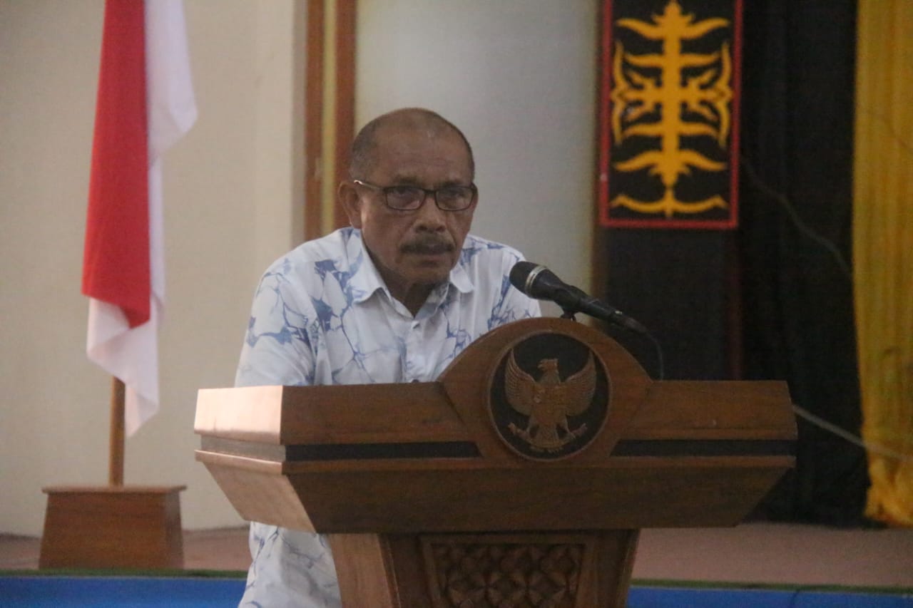 Wakil Dekan II FIPK IAKN Ambon Resmi Tutup Edupreneurship Program Studi Pendidikan Agama Kristen dengan Tema