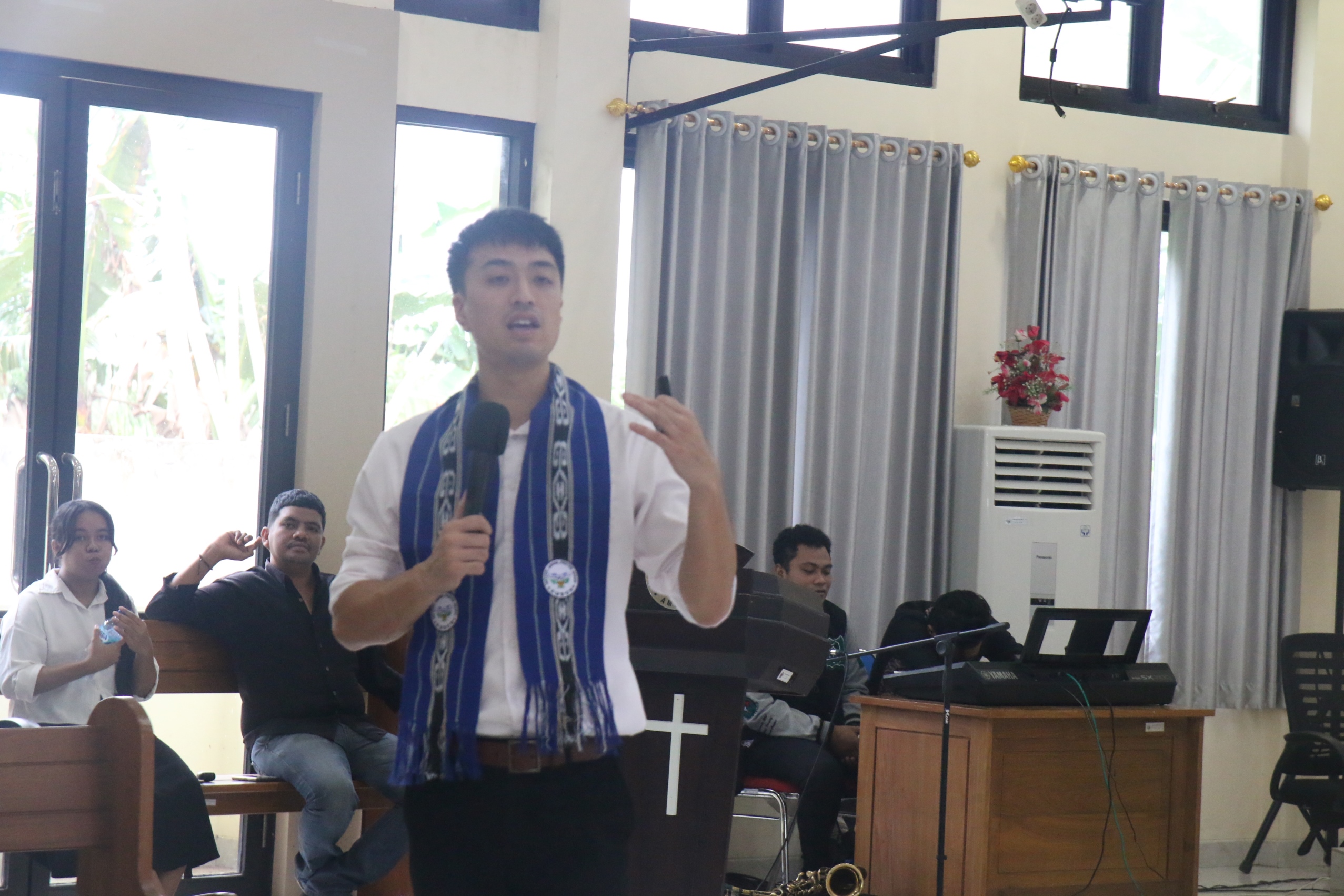 Prodi Pendidikan Bahasa Inggris FIPK IAKN Ambon Bekerjasama dengan FILBA Menghadirkan Education Trainer Dibidang Storytelling dari Amerika Serikat