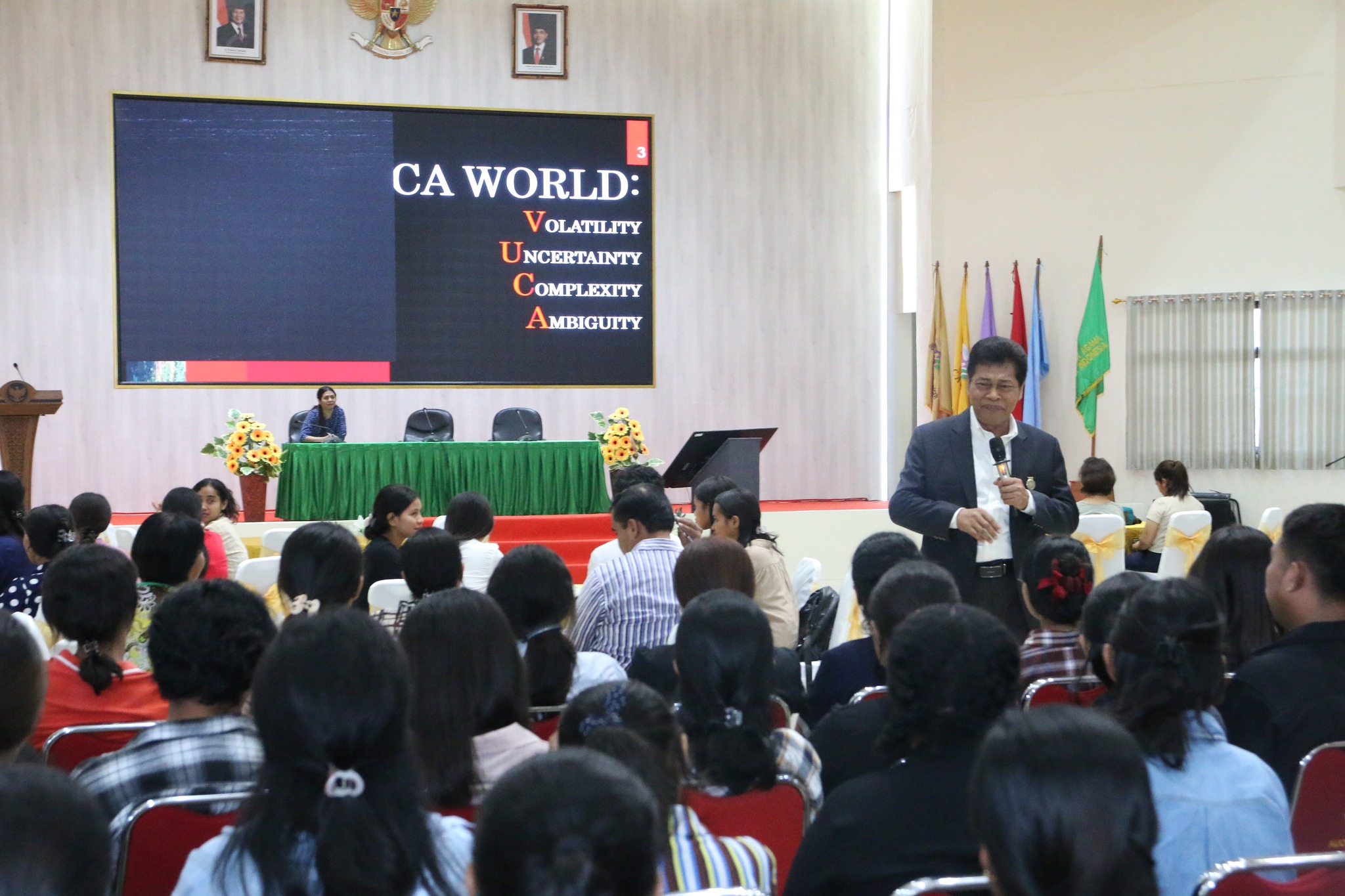 IAKN Ambon Bahas Kualitas Pendidikan sambut era VUCA oleh  Prof. Degeng