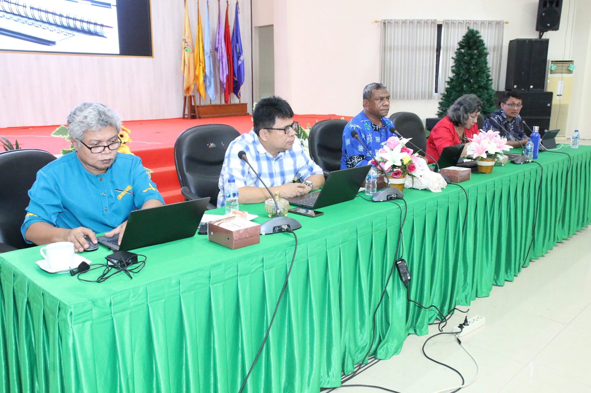 RAKOR Pimpinan IAKN Ambon tahun 2025 secara resmi ditutup