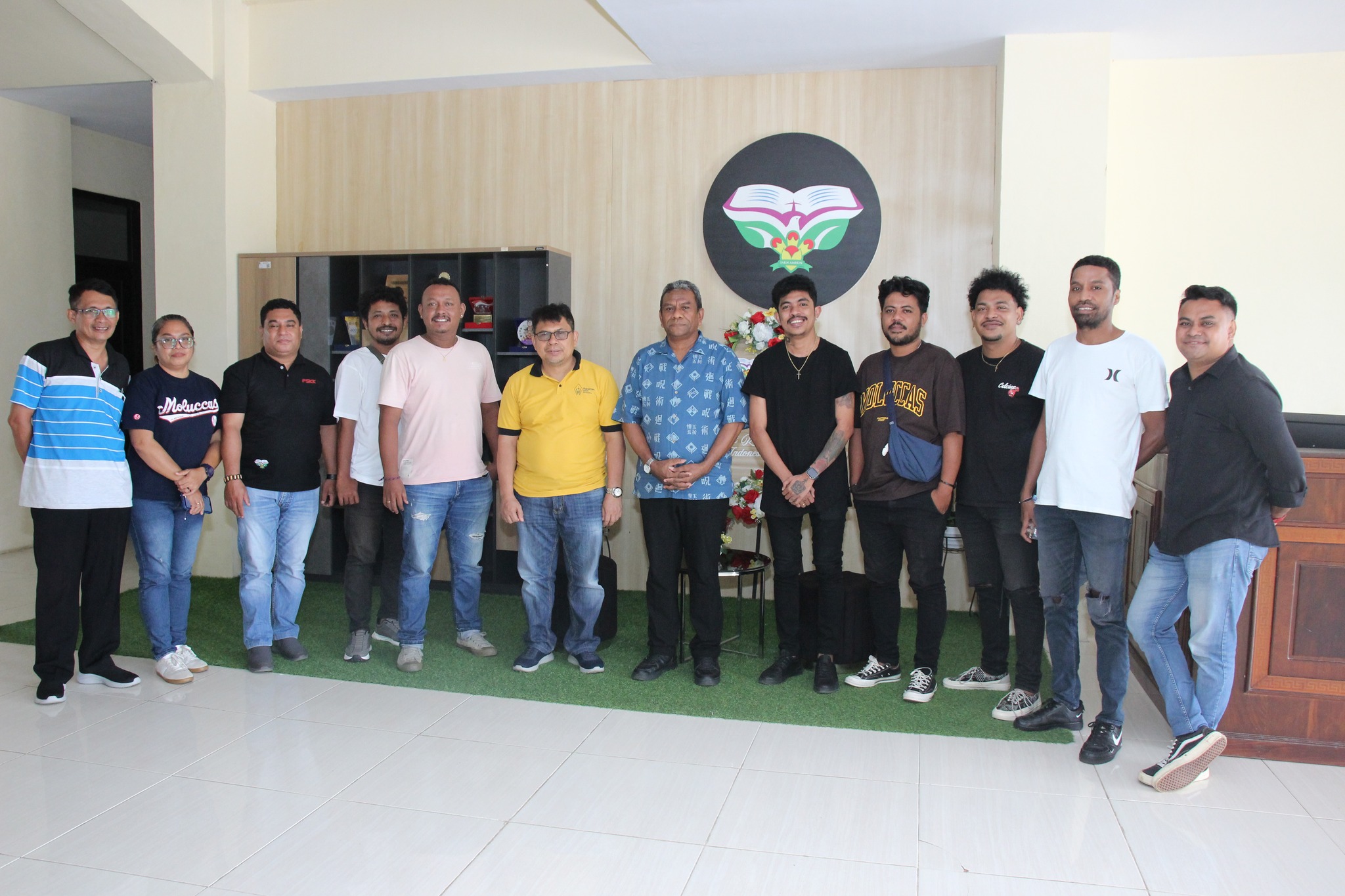 Pertemuan Alumni Musik Gereja dengan Rektor IAKN Ambon dalam Rangka Kegiatan Maluku Musik Fiesta (MMF)