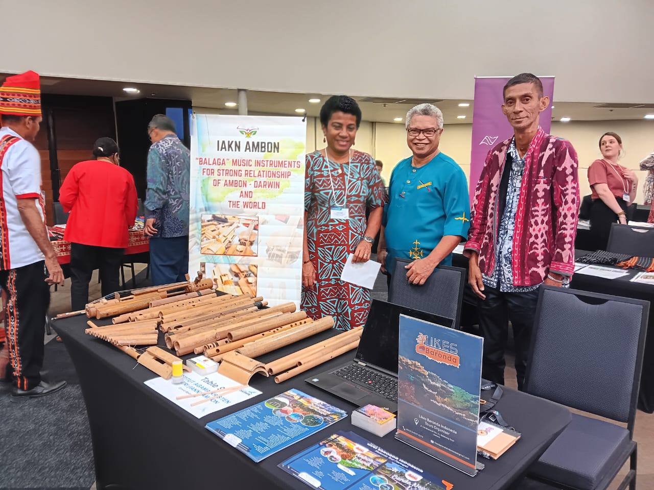 IAKN Ambon Tampilkan Instrumen Musik BALAGA di Darwin International Trade Show 2025