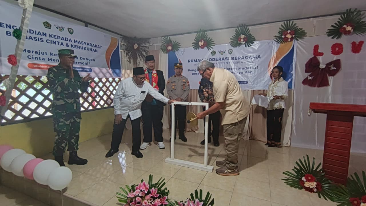 Pembukaan PKM Moderasi beragama IAKN Ambon berbasis cinta dengan pendekatan Literasi Keagamaan Lintas Budaya